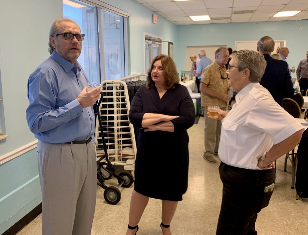 Social before meeting